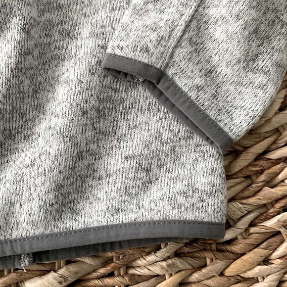 Antiqua Vegas Golden Knights Fortune Half Zip Sweatshirt - Picture 8 of 14